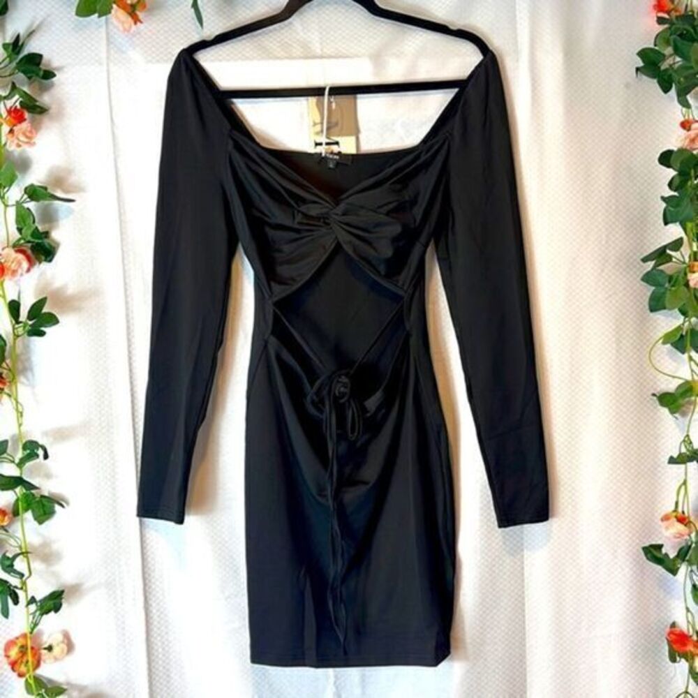 Micas Tie Waist Twisted Front Mini Black Dress Size Large‎